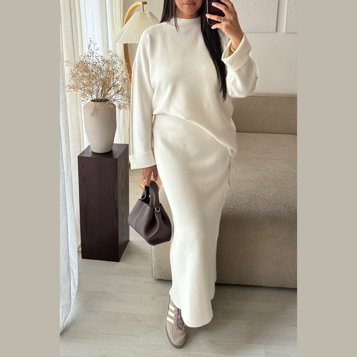 Fifi twinset lange trui met splits en rok, wit