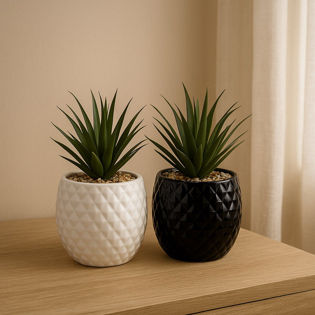 Atmosphera kunstplant in zwarte ananaspot, 21 cm hoog (3)