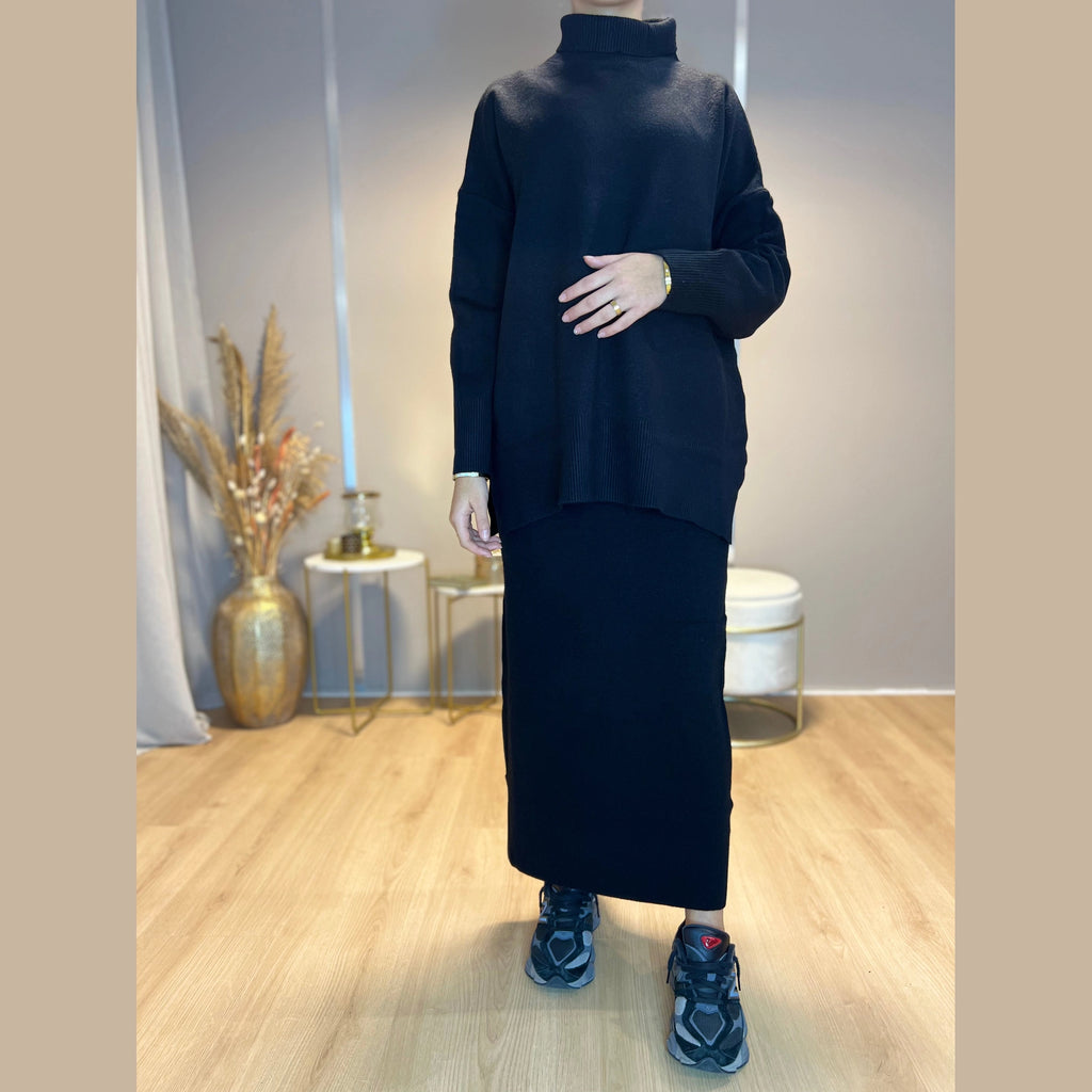 Syma twinset coltrui en gebreide rok, zwart
