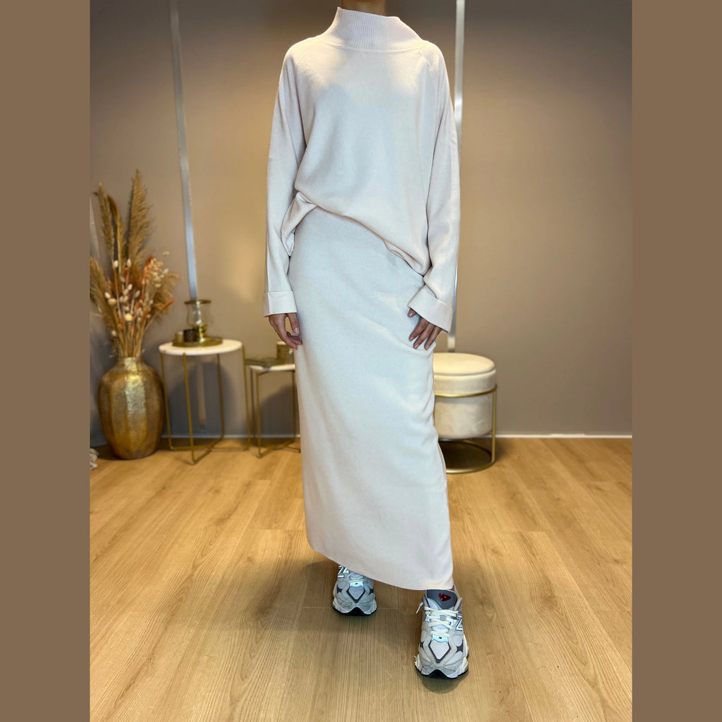 Yara twinset trui met ronde hals en rok, zalm (2)